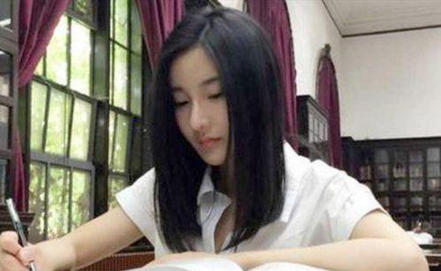 国服校花爆料杨雪妮视频,揭秘校园生活点滴 第2张 国服校花爆料杨雪妮视频,揭秘校园生活点滴 第2张
