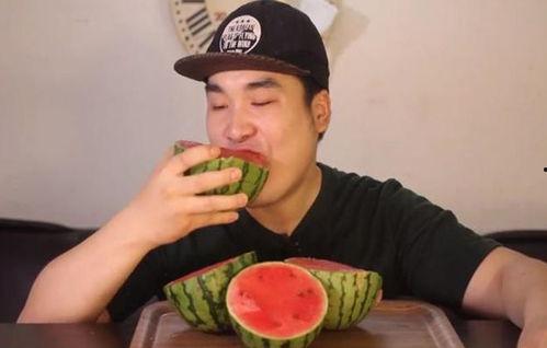 网红吃瓜网站在线看直播,揭秘娱乐圈幕后故事  第3张