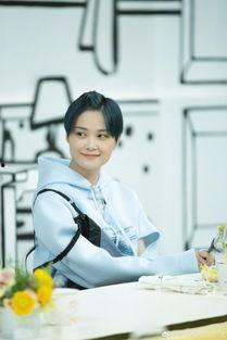 娱乐吃瓜李宇春,娱乐界的吃瓜女王,揭秘明星背后的故事 第2张 娱乐吃瓜李宇春,娱乐界的吃瓜女王,揭秘明星背后的故事 第2张