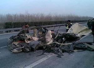 进贤车祸学生爆料新闻报道,悲剧瞬间,校园安全警钟长鸣 第3张 进贤车祸学生爆料新闻报道,悲剧瞬间,校园安全警钟长鸣 第3张