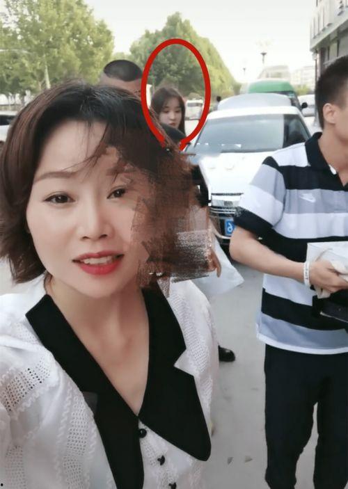 爆料孟繁胜媳妇照片视频,揭秘明星家庭生活瞬间