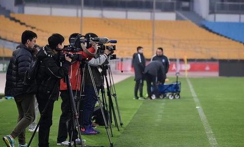 足坛名记爆料视频大全最新,揭秘足球圈幕后故事与精彩瞬间  第3张
