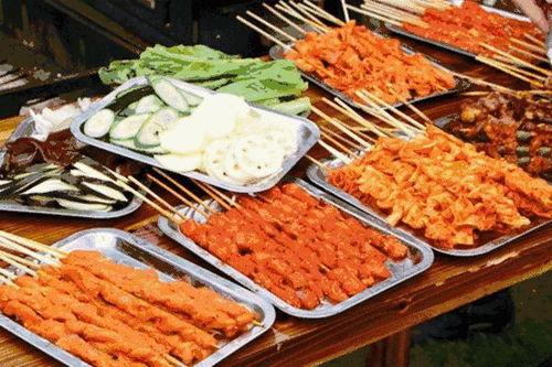 宁夏烧烤摊爆料视频,烟火气中的市井生活画卷 第3张 宁夏烧烤摊爆料视频,烟火气中的市井生活画卷 第3张