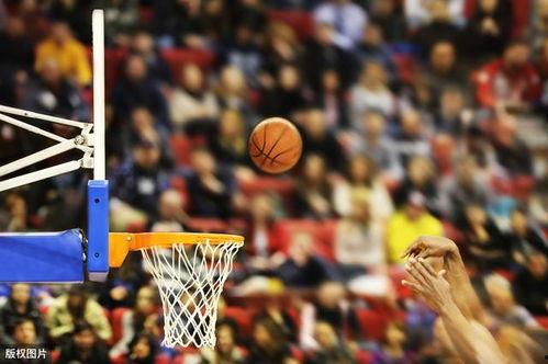 NBA最新爆料,球星转会风云再起,新赛季格局或将重塑!” 第3张 NBA最新爆料,球星转会风云再起,新赛季格局或将重塑!” 第3张